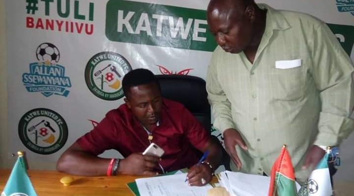 Allan Kabonge - allan-kabonge-katwe-united-coach-goes-3-months-unpaid