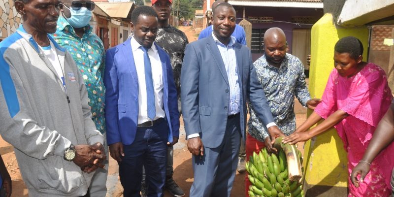 Farooq Ntege: Former boxer lays helping hand to ailing ex-international - Obadiah Ssemakula