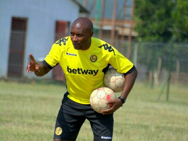 Charles Livingstone Mbabazi - Onduparaka FC