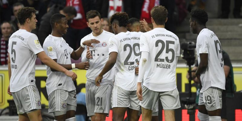 Bundesliga Matchday 6 - the touchline sports