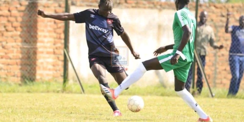 Frank Kalanda scores, Enock Walusimbi sent off - Onduparaka 1-1 Express Fc