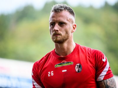 The Touchline Sports - Mark Flekken: Freiburg's No. 1 talks unbeaten start