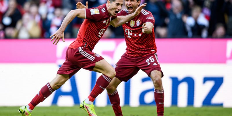 The Touchline Sports - Bundesliga Matchday 16: Bayern host a resurgent RB Leipzig