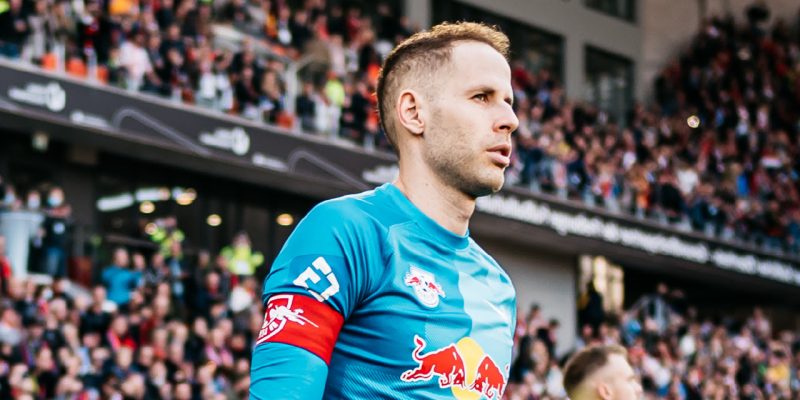 The Touchline Sports - Peter Gulacsi: Q&A with Leipzig's No.1 talking his side's chances against Bayern