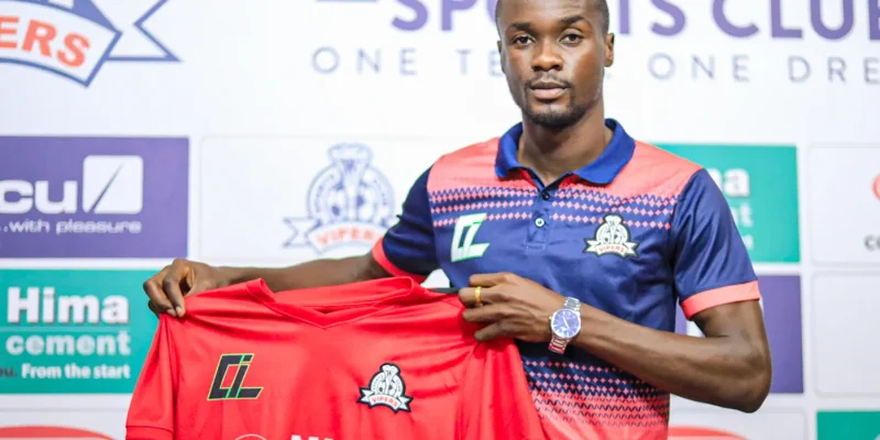 Kevin Dasylva who joined the Vipers on a three-year contract, has finally been unveiled at the Uganda Premier League champions side.
